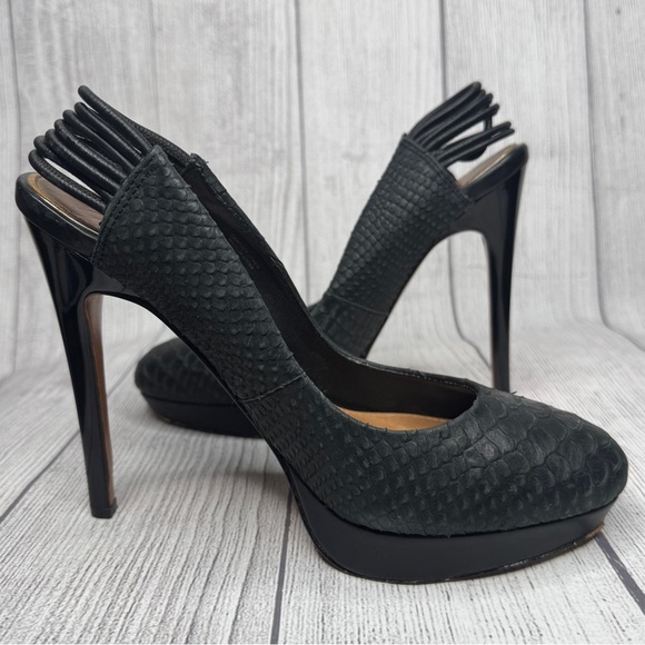 Badgley Mischka Mark & James MARCY Black Leather Platform Heels Pumps Size 8M - Picture 2 of 7